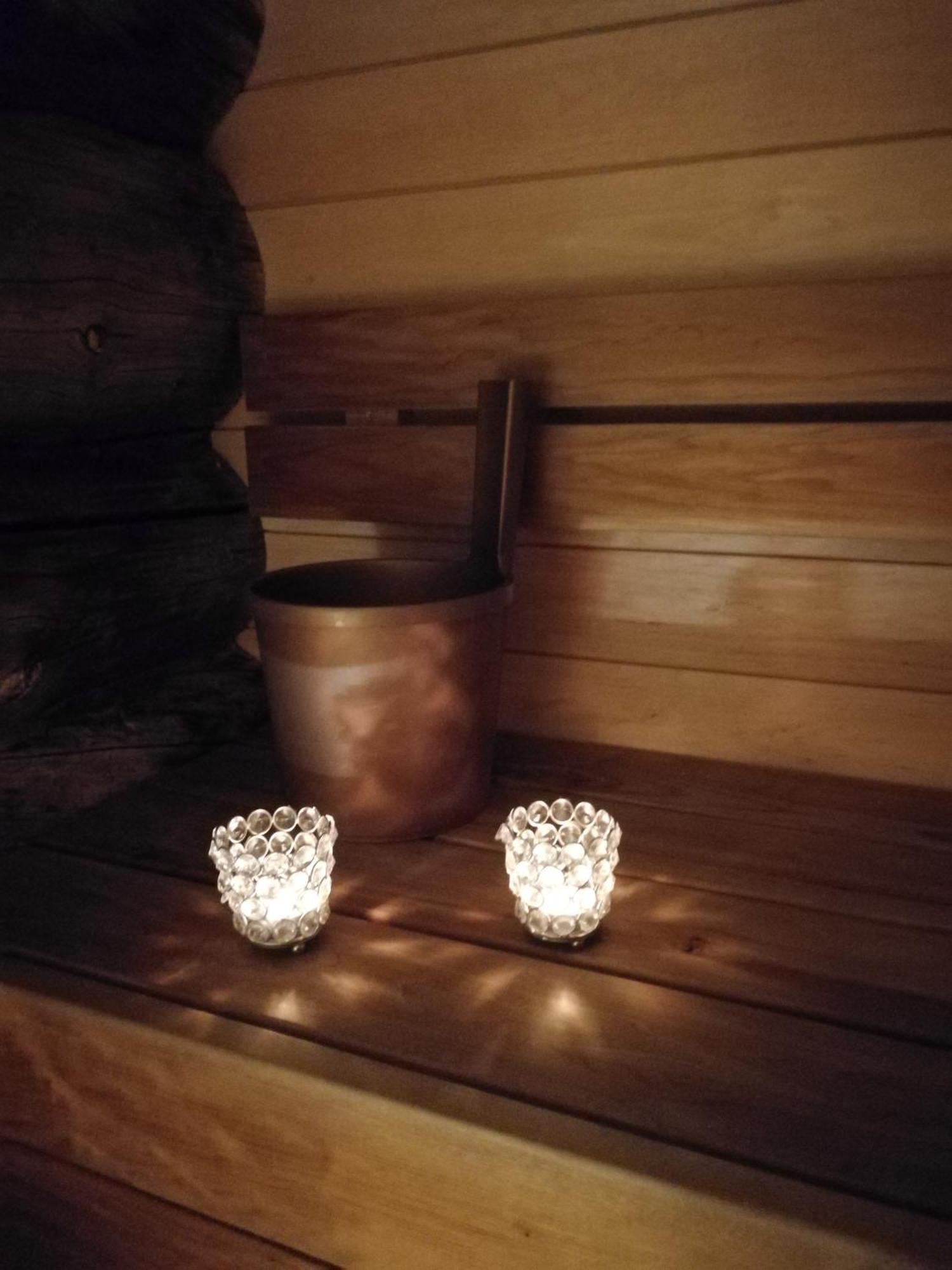 Chill Cave - Logwood Cottage รูกา ภายนอก รูปภาพ